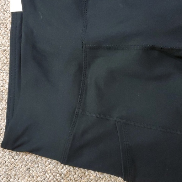 Maurices Capri leggings NWT - Picture 3 of 10